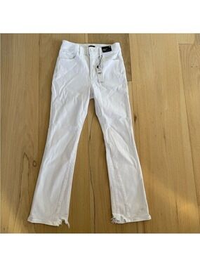 Express Cropped Flare High Rise Hyper Stretch White Jeans Size 6L NWT